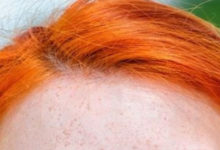 sennik rude włosy